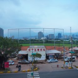 社子島棒球場今年進行整建。攝影／陳孟葦